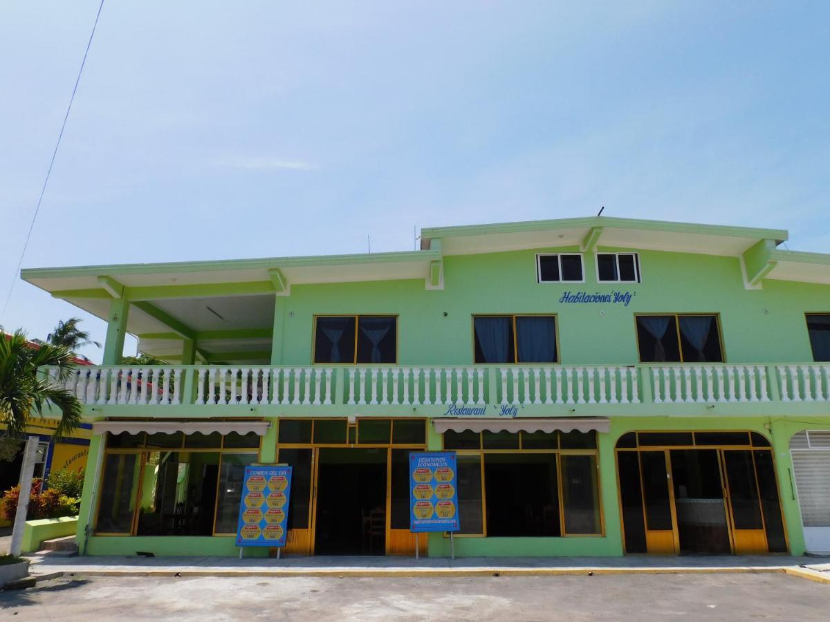 فندق Casa De Huespedes Yoli By Rotamundos Playa Chachalacas المظهر الخارجي الصورة