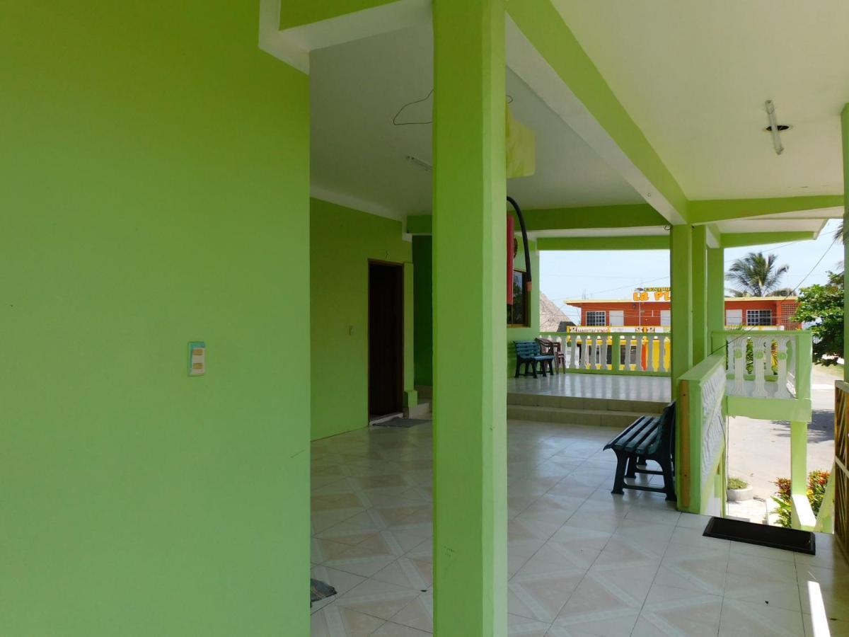 فندق Casa De Huespedes Yoli By Rotamundos Playa Chachalacas المظهر الخارجي الصورة