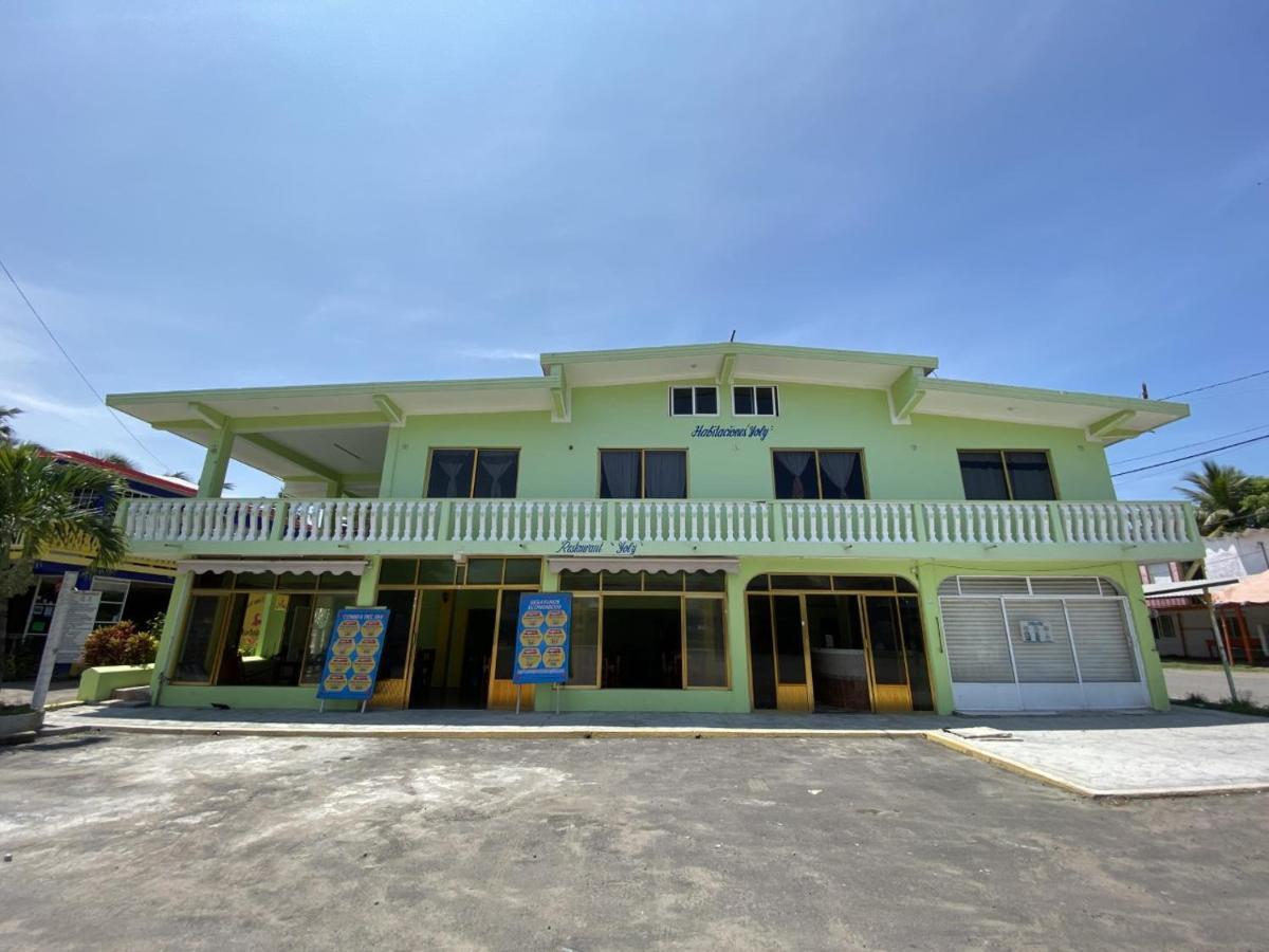 فندق Casa De Huespedes Yoli By Rotamundos Playa Chachalacas المظهر الخارجي الصورة