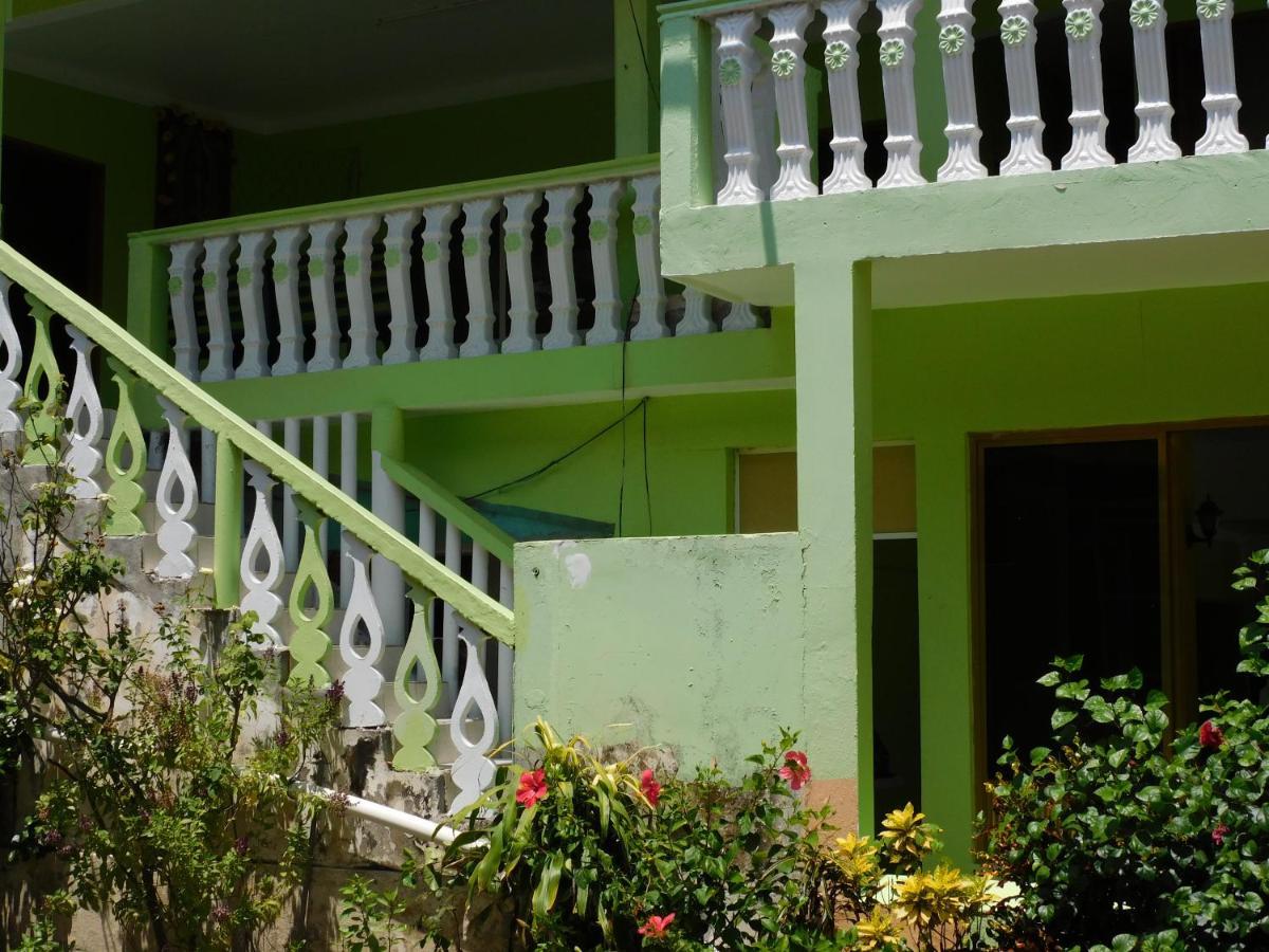 فندق Casa De Huespedes Yoli By Rotamundos Playa Chachalacas المظهر الخارجي الصورة