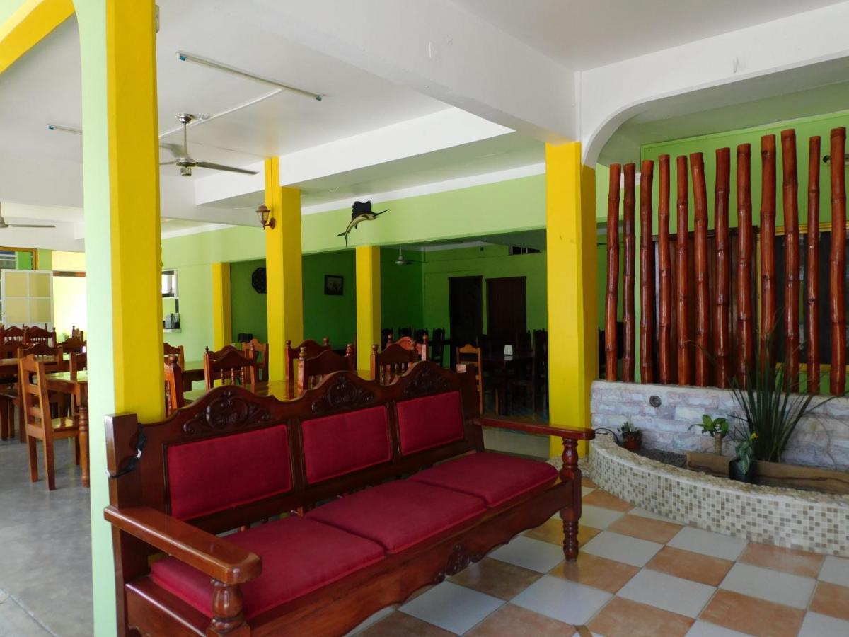 فندق Casa De Huespedes Yoli By Rotamundos Playa Chachalacas المظهر الخارجي الصورة