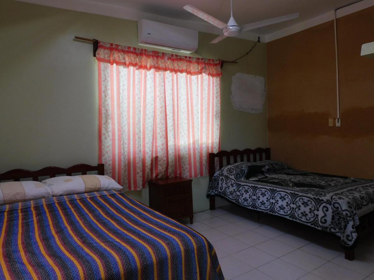 فندق Casa De Huespedes Yoli By Rotamundos Playa Chachalacas المظهر الخارجي الصورة